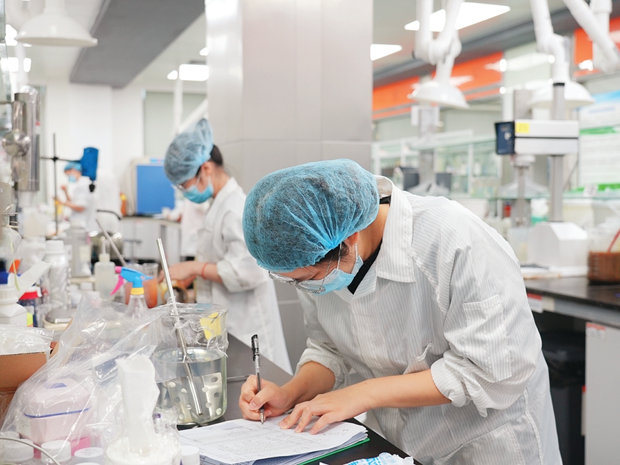 澳寶公司 以“黑科技”驅(qū)動(dòng)洗護(hù)產(chǎn)品升級(jí)，引領(lǐng)行業(yè)變革